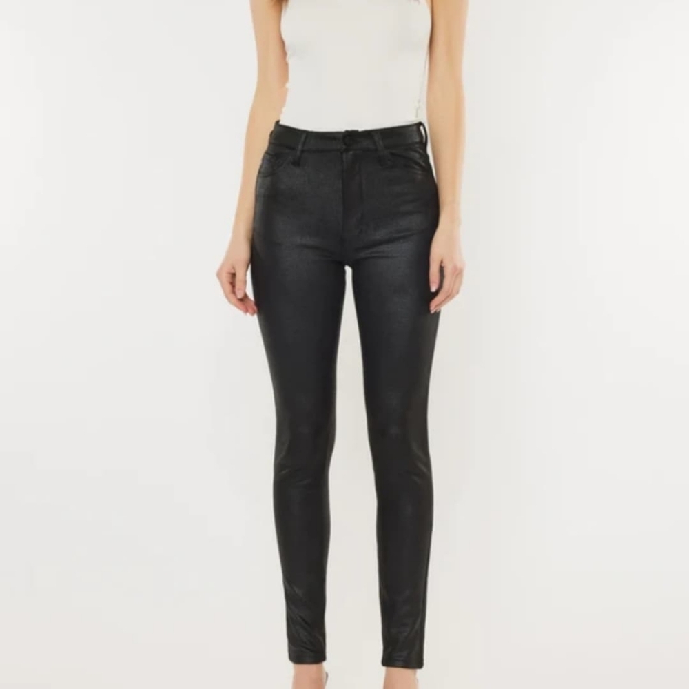 KanCan Carly Ultra High Rise Faux Leather Super Skinny pants, size 1/24 - Picture 8 of 9